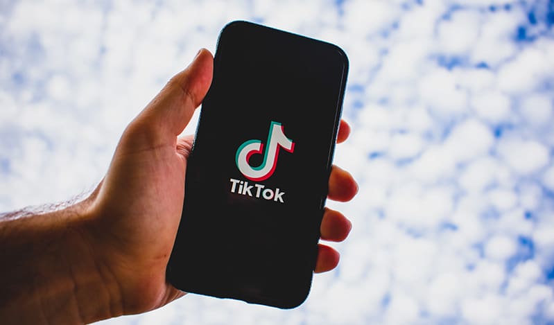 How To Run A TikTok Contest? Best Practices, Tips and Examples