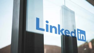 What are LinkedIn Sponsored Updates?